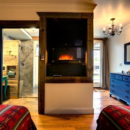 Deer Lake Lodge Resort & Spa Keenan Екстер'єр фото